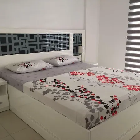 Апартаменты В Центре Алании Apartmán